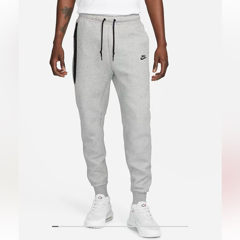 Men’s Nike tech grey joggers
